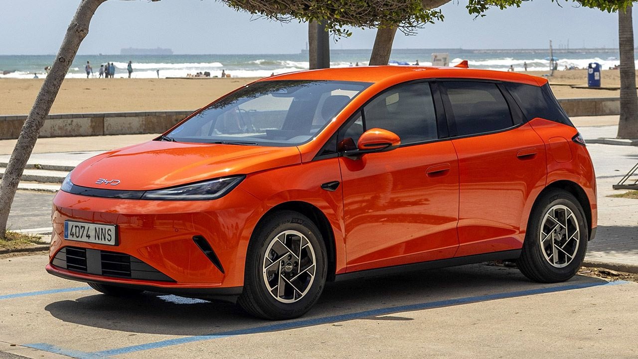BYD Dolphin G híbrido enchufable: las claves que lo convierten en la compra más lógica del segmento