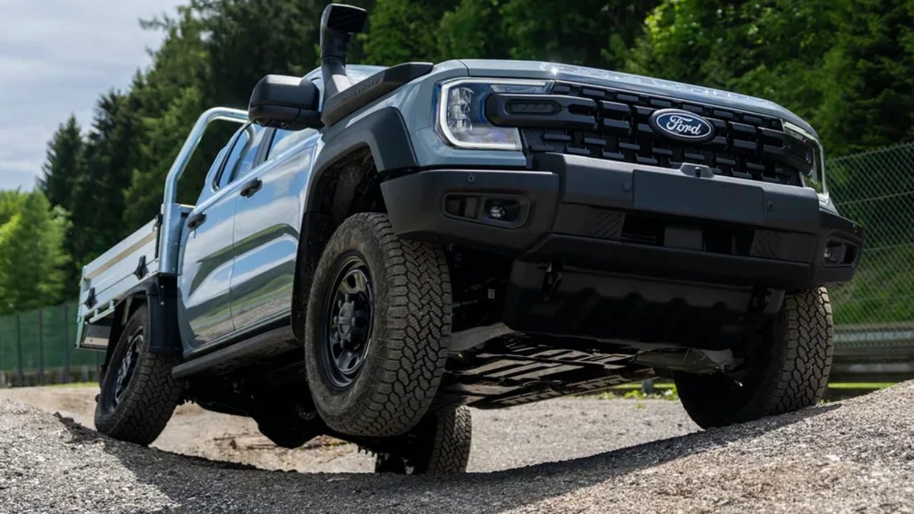 Ford encadena casi 800.000 coches llamados a revisión: la cifra no para de crecer