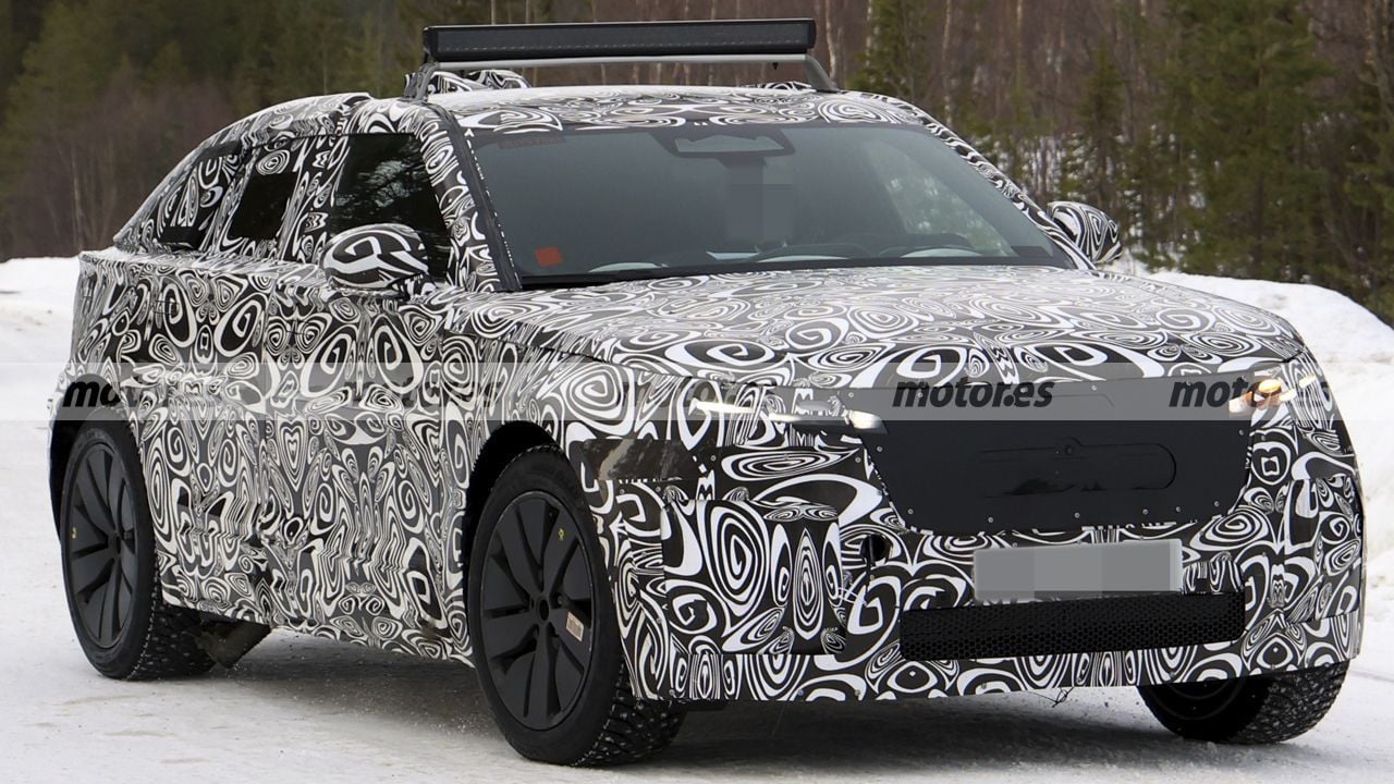 Jaguar Land Rover da un giro como el de Stellantis: su plataforma eléctrica acabará en el Range Rover y el Defender sin ser eléctrica