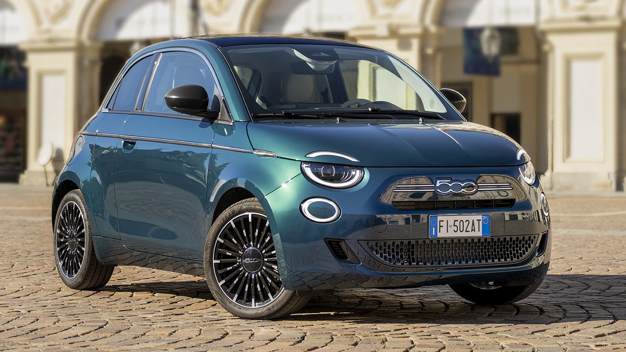 El esperado FIAT 500 3+1 con etiqueta ECO ya tiene precios, la gama Hybrid se amplía con la carrocería más práctica