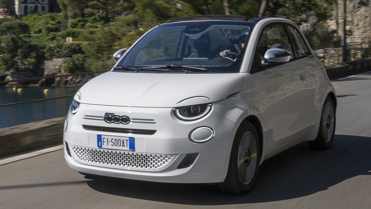 FIAT pone precio a su descapotable ECO más especial, llega el nuevo 500 Hybrid Dolcevita