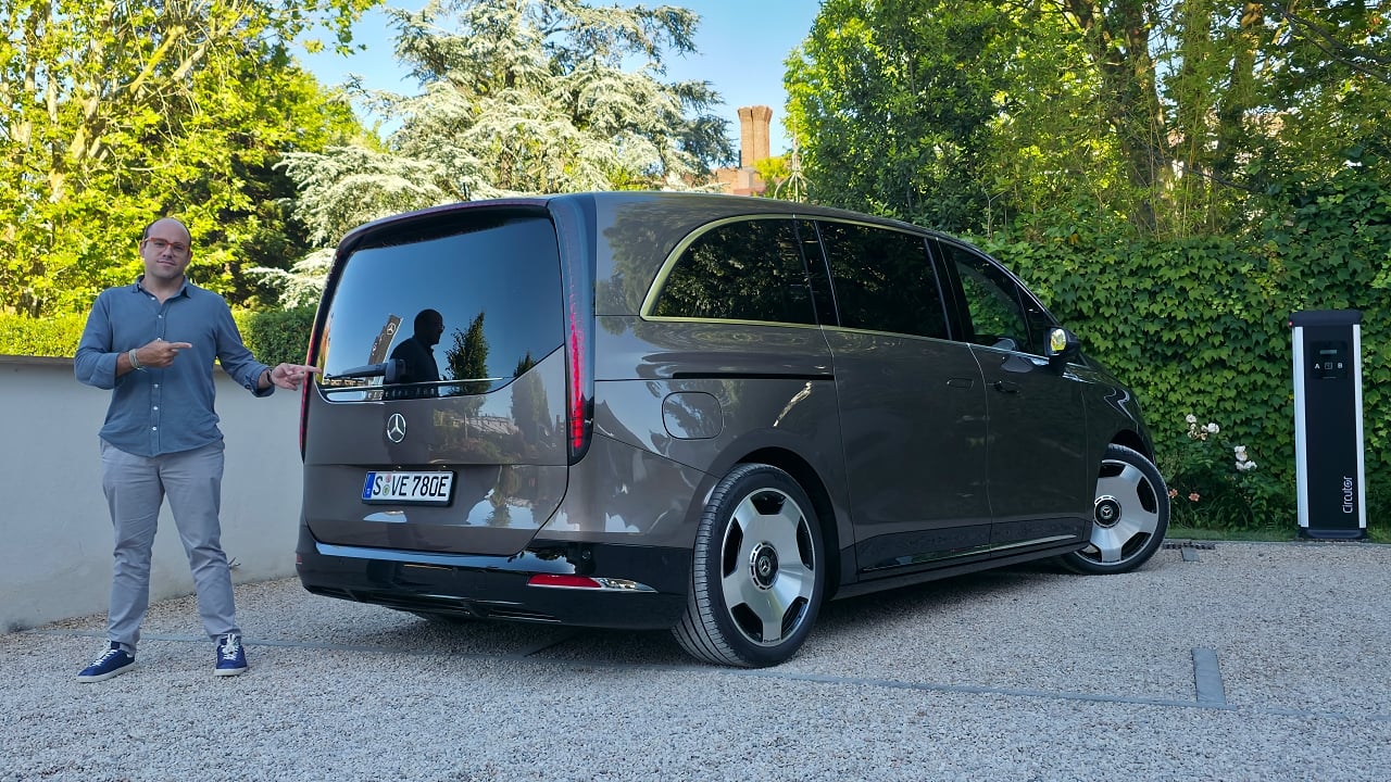 Tras probar el nuevo Mercedes VLE no tengo ninguna duda: es el mejor monovolumen del mundo, aunque el precio supone un problema