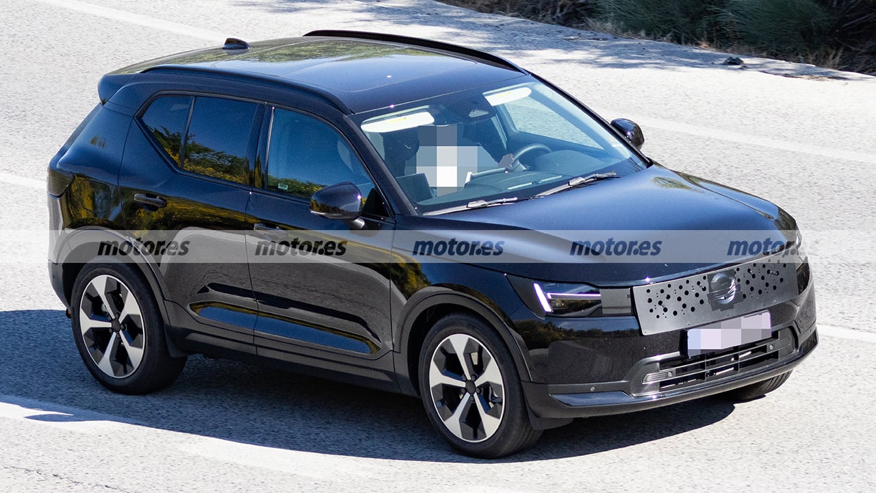 El plan de Volvo para rejuvenecer el XC40 se descubre en estas primeras fotos espía