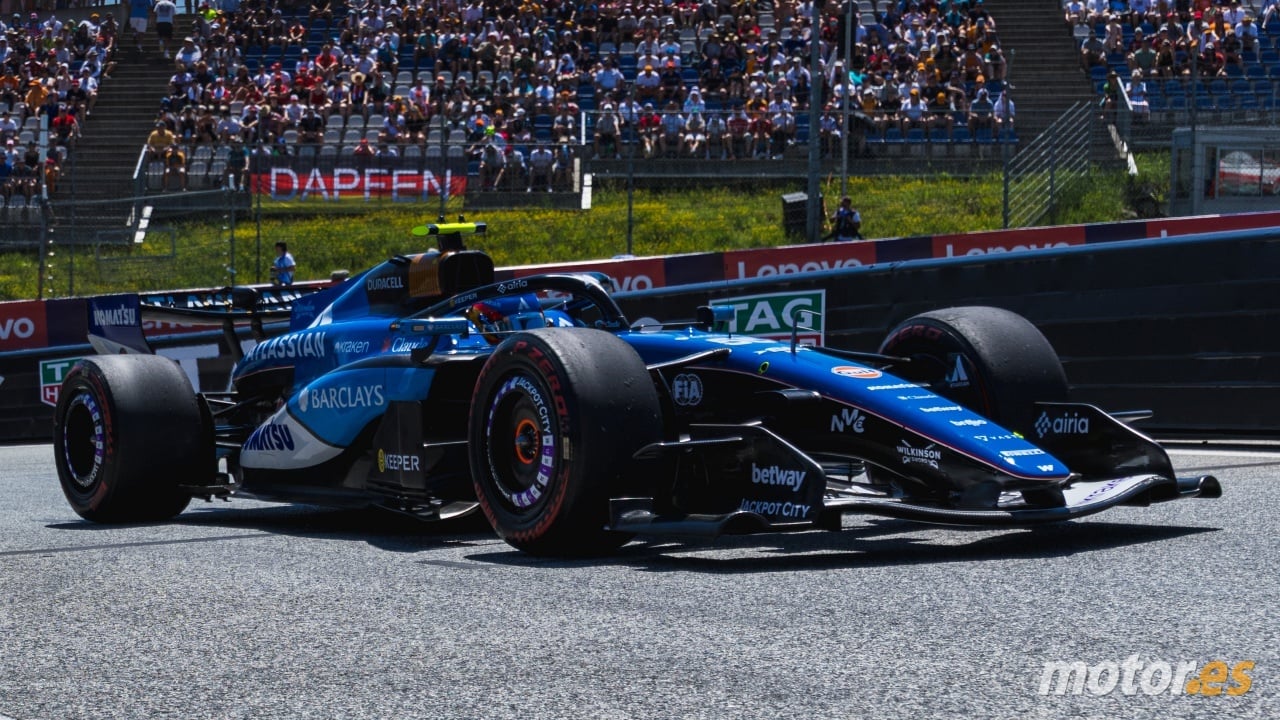 Williams se contagia de Aston Martin y Sainz empieza a parecerse a Alonso: “Si se retiran siete, puntuaremos”