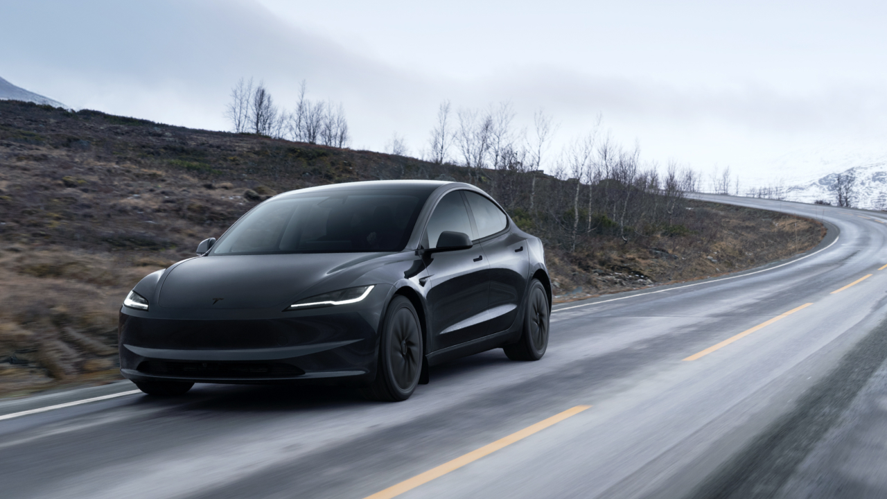 ¿A cuántos litros de gasolina equivalen 15 kWh en un coche eléctrico?