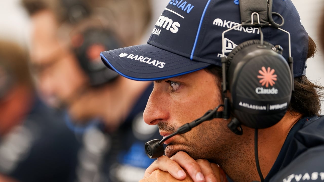 Sainz no descansa para sacar a Williams del pozo: “Estaba en el simulador a las 8, no espero nada en la gira europea”
