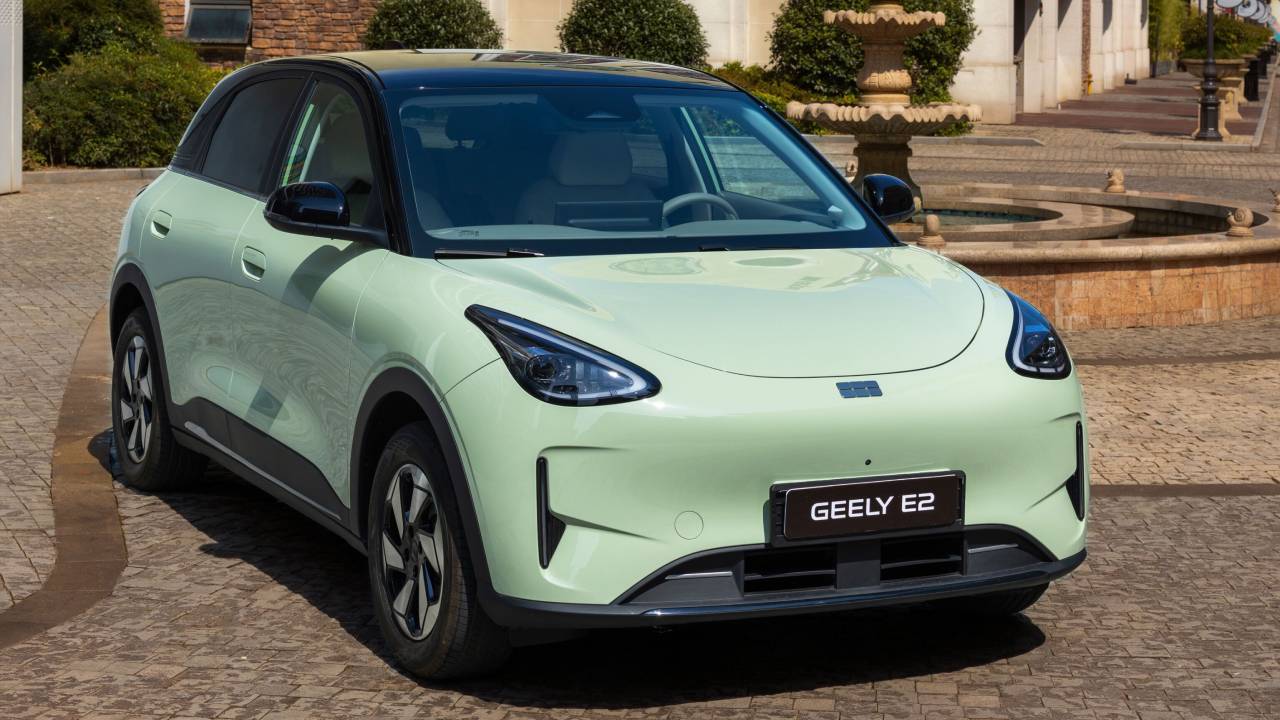 Geely arrincona a Renault y Volkswagen en España: el E2 cuesta menos de 14.000 euros