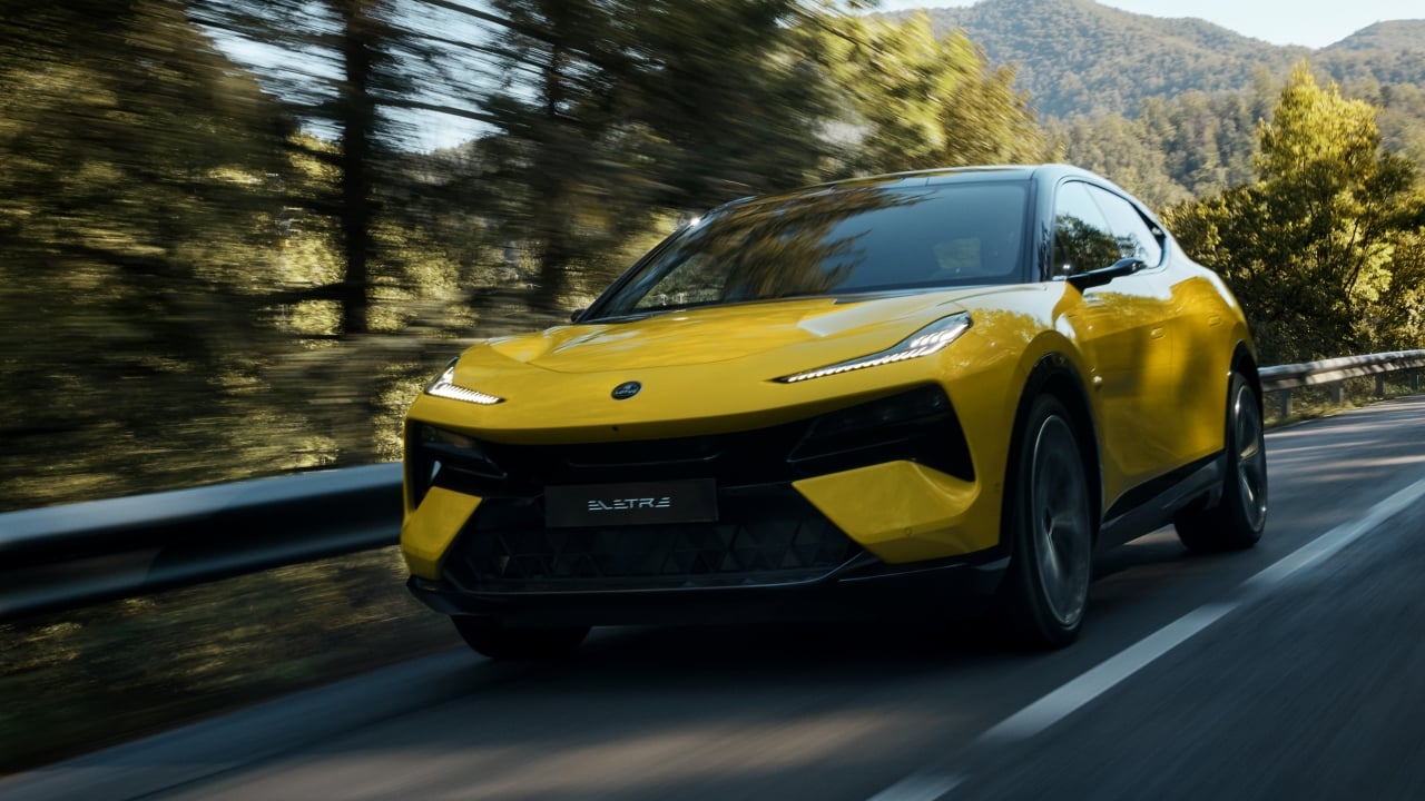 Lotus promete volver a ser Lotus, pero en Alemania acaba de hacer justo lo contrario
