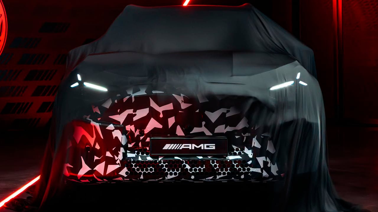 El nuevo Mercedes-AMG GT SUV eléctrico ya deja ver su nueva cara, pero lo realmente brutal está bajo la carrocería