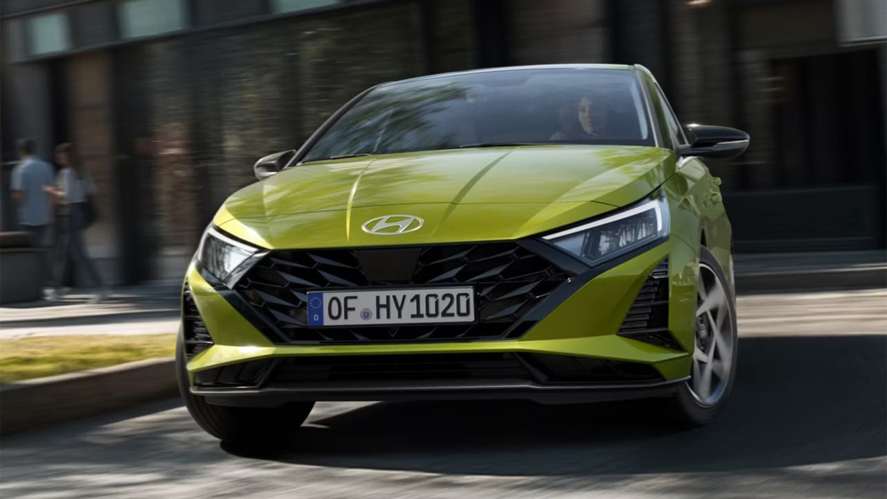 Hyundai i20 in offerta con 6.500 € di sconto, spazioso e ben equipato, confronto con Dacia Sandero e MG3