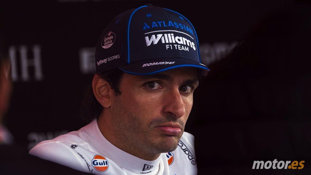 A Sainz se le compromete el resto del fin de semana: «Las vueltas son buenas si tenemos en cuenta cómo estaba el monoplaza»