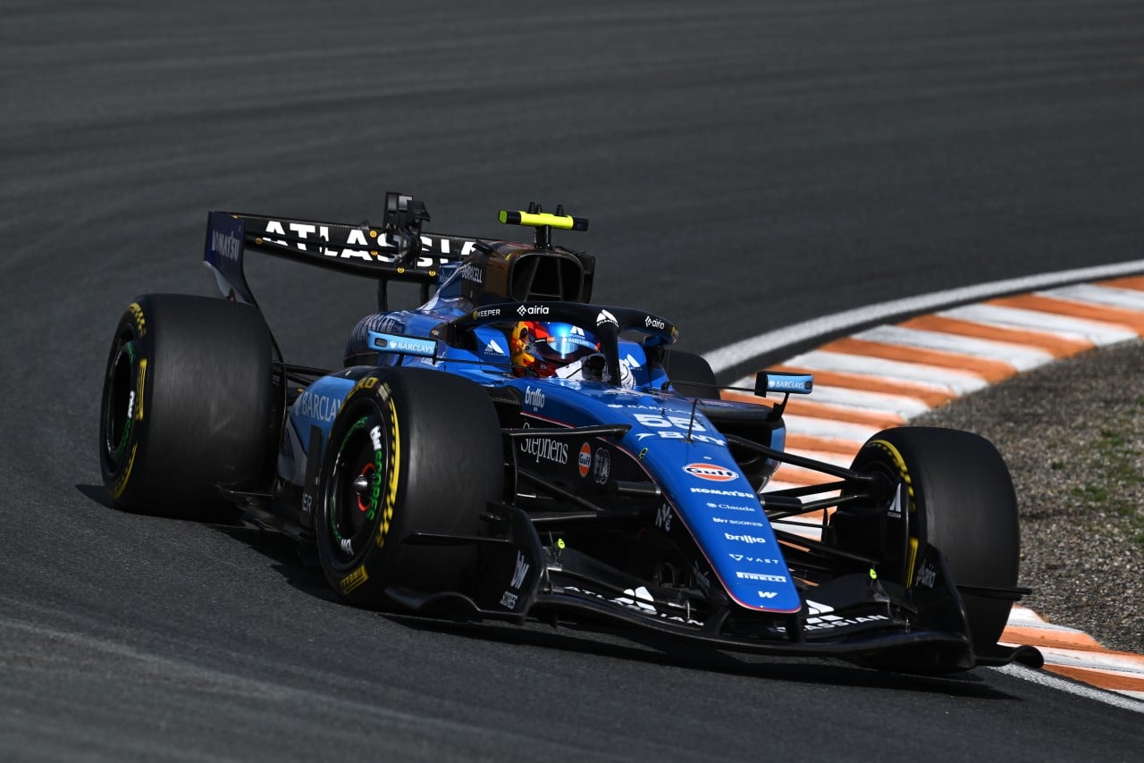 Sainz señala a Williams por el rendimiento del FW48 «Por mucho que intentes mejorar, si no entiendes el coche...»