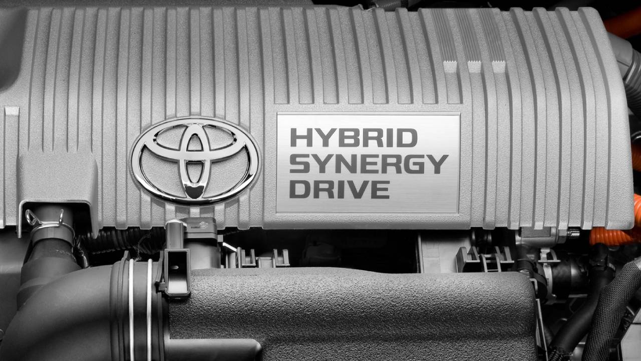Toyota aumenta la produzione di veicoli ibridi in vista del 2026, con un incremento delle vendite in Europa e in Spagna