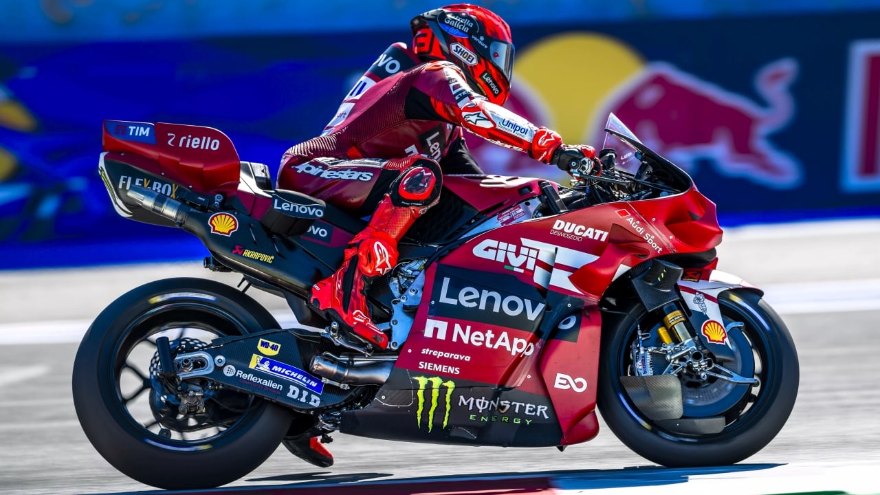 Ni circuitos Aprilia ni trazados Ducati: «Marc Márquez está callando a todos»