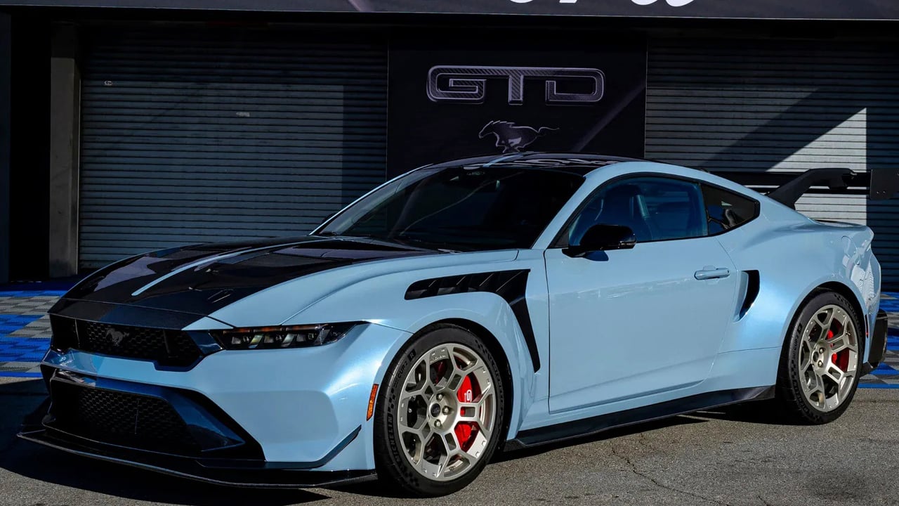 El Ford Mustang GTD vuelve a venderse en Europa, en España cuesta casi 400.000 euros y la razón no te sorprenderá