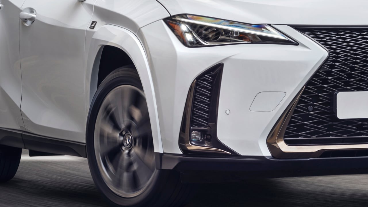 El Lexus UX anuncia su cese de producción en 2027, sin sustituto confirmado el LBX se queda como SUV de acceso