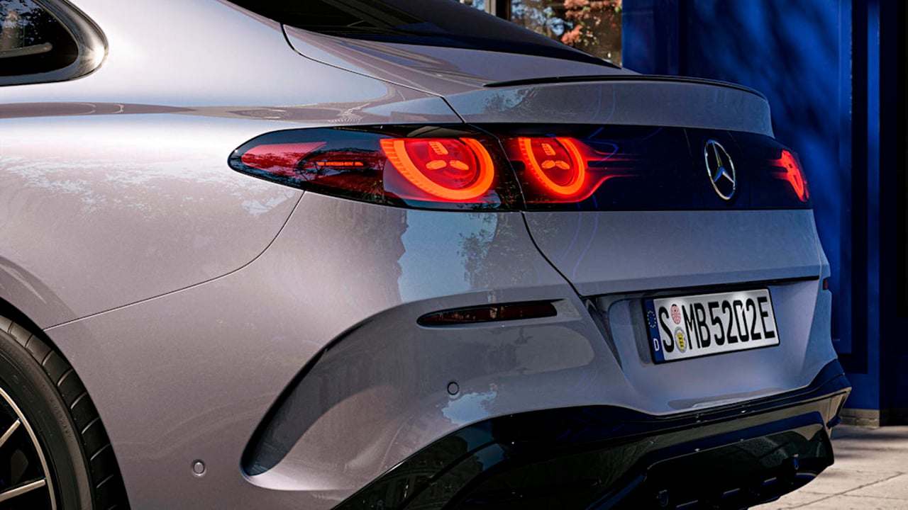 El Mercedes Clase C eléctrico cambia de planes, llegan las versiones para quienes no quieren 489 CV y hasta 800 km de autonomía