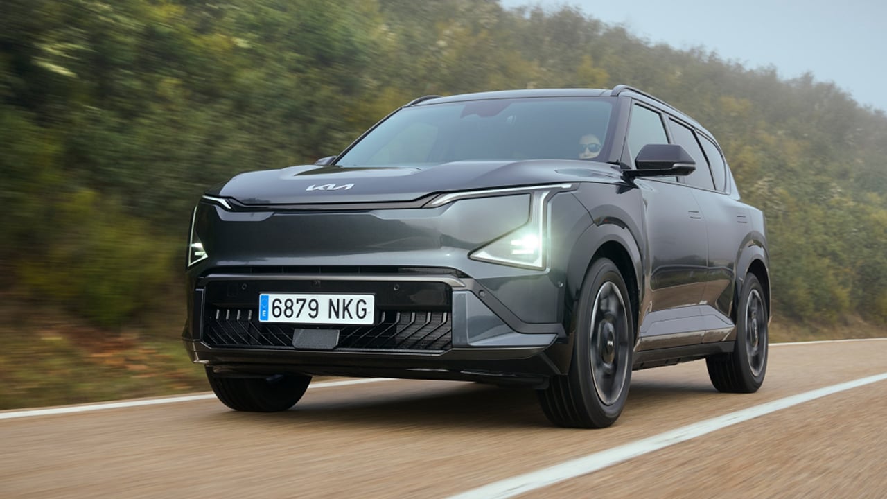 KIA rebaja 6.900 € el EV5 con más autonomía y pone su «Sportage eléctrico» a tiro de las familias