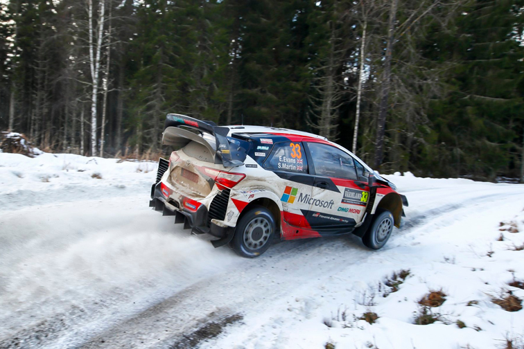 Elfyn Evans estrena su palmarés con Toyota en el Rally de Suecia